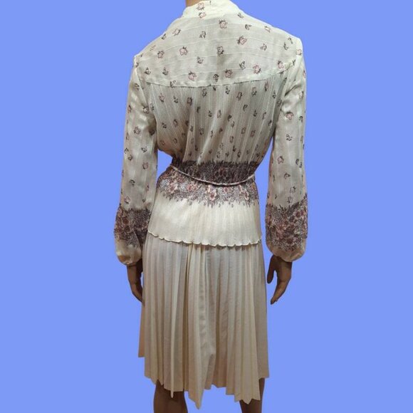 Vintage 70s Pleated Floral Butterfly Dress Cream Semi Sheer Long sleeve size M - Picture 10 of 12